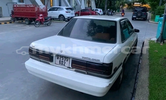 Acheter Occasion Voiture Toyota Camry Blanc à Khemarak Phoumin, Koh Kong Province Acheter Occasion Voiture Toyota Camry Blanc à Khemarak Phoumin, Koh Kong Province