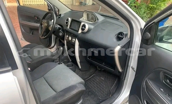 Acheter Occasion Voiture Toyota Matrix Autre à Khemarak Phoumin, Koh Kong Province 