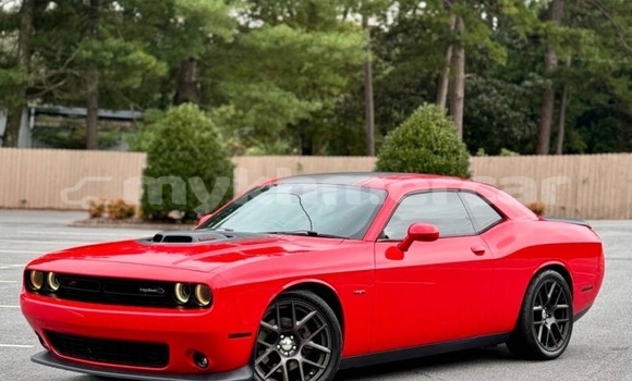 Buy Used Dodge Challenger Red Car in Phnom Penh in Phnom Penh