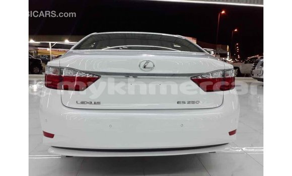 ទិញ នាំចូល Lexus ES White ឡាន} ក្នុង Import - Dubai ក្នុង Kampot Province ទិញ នាំចូល Lexus ES White ឡាន} ក្នុង Import - Dubai ក្នុង Kampot Province