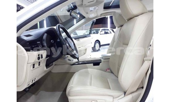 ទិញ នាំចូល Lexus ES White ឡាន} ក្នុង Import - Dubai ក្នុង Kampot Province ទិញ នាំចូល Lexus ES White ឡាន} ក្នុង Import - Dubai ក្នុង Kampot Province