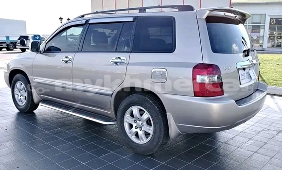 Buy Used Toyota Highlander Other Car in Cheom Ksan in Preah Vihear Province Buy Used Toyota Highlander Other Car in Cheom Ksan in Preah Vihear Province