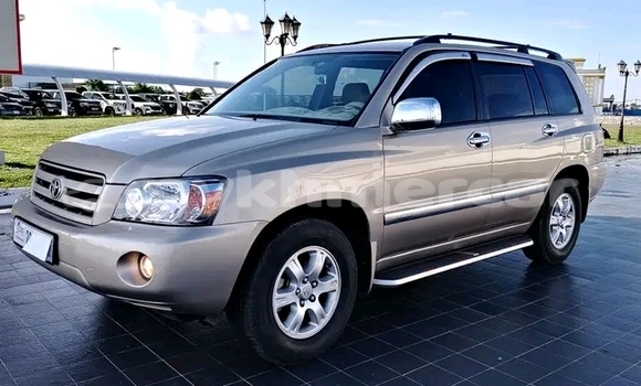 Buy Used Toyota Highlander Other Car in Cheom Ksan in Preah Vihear Province Buy Used Toyota Highlander Other Car in Cheom Ksan in Preah Vihear Province