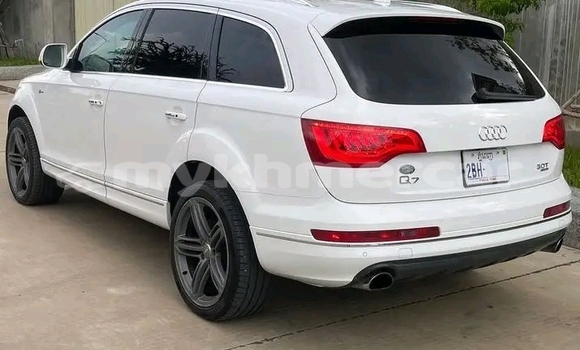 Buy Used Audi Q7 White Car in Cheom Ksan in Preah Vihear Province Buy Used Audi Q7 White Car in Cheom Ksan in Preah Vihear Province
