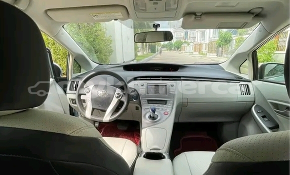 Buy Used Toyota Prius Other Car in Chbar Mon in Kampong Speu Province Buy Used Toyota Prius Other Car in Chbar Mon in Kampong Speu Province