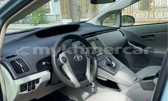 Buy Used Toyota Prius Other Car in Chbar Mon in Kampong Speu Province Buy Used Toyota Prius Other Car in Chbar Mon in Kampong Speu Province
