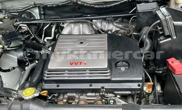 Buy Used Toyota Highlander Other Car in Cheom Ksan in Preah Vihear Province Buy Used Toyota Highlander Other Car in Cheom Ksan in Preah Vihear Province