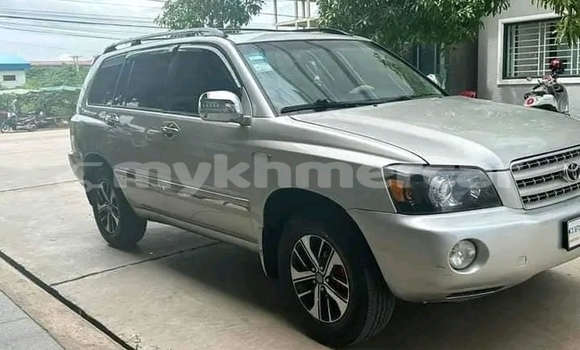 Buy Used Toyota Highlander Other Car in Cheom Ksan in Preah Vihear Province Buy Used Toyota Highlander Other Car in Cheom Ksan in Preah Vihear Province