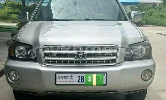 Buy Used Toyota Highlander Other Car in Cheom Ksan in Preah Vihear Province Buy Used Toyota Highlander Other Car in Cheom Ksan in Preah Vihear Province