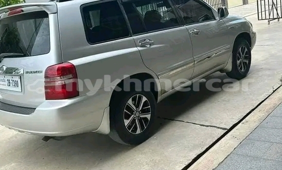Buy Used Toyota Highlander Other Car in Cheom Ksan in Preah Vihear Province Buy Used Toyota Highlander Other Car in Cheom Ksan in Preah Vihear Province