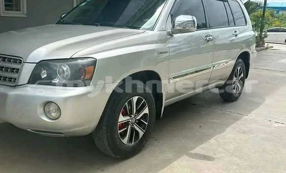 Buy Used Toyota Highlander Other Car in Cheom Ksan in Preah Vihear Province Buy Used Toyota Highlander Other Car in Cheom Ksan in Preah Vihear Province