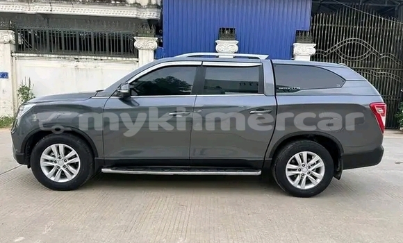 Buy Used ShuangHuan Sceo Black Car in Cheom Ksan in Preah Vihear Province Buy Used ShuangHuan Sceo Black Car in Cheom Ksan in Preah Vihear Province