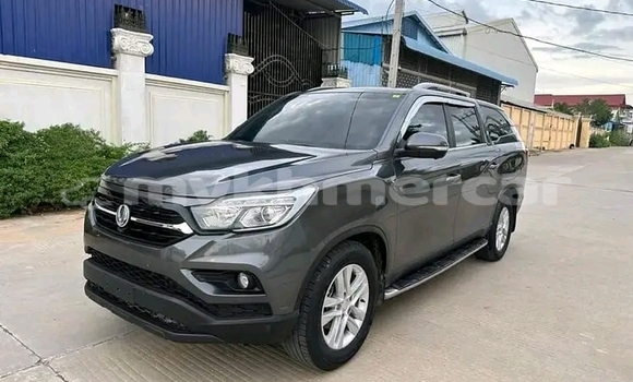 Buy Used ShuangHuan Sceo Black Car in Cheom Ksan in Preah Vihear Province Buy Used ShuangHuan Sceo Black Car in Cheom Ksan in Preah Vihear Province
