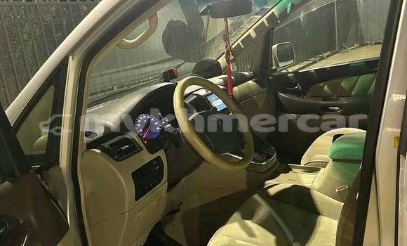 Buy Used Toyota Alphard Other Car in Chbar Mon in Kampong Speu Province Buy Used Toyota Alphard Other Car in Chbar Mon in Kampong Speu Province