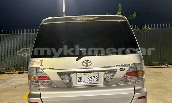 Buy Used Toyota Alphard Other Car in Chbar Mon in Kampong Speu Province Buy Used Toyota Alphard Other Car in Chbar Mon in Kampong Speu Province