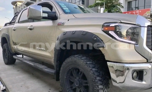 Buy Used Toyota Tundra White Car in Cheom Ksan in Preah Vihear Province Buy Used Toyota Tundra White Car in Cheom Ksan in Preah Vihear Province