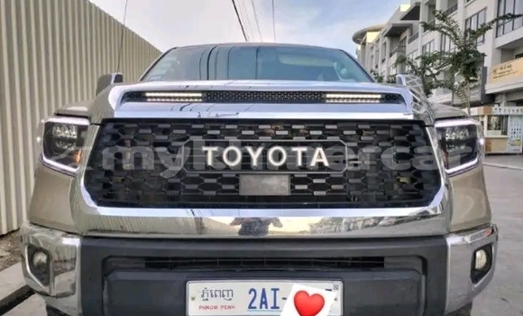 Buy Used Toyota Tundra White Car in Cheom Ksan in Preah Vihear Province Buy Used Toyota Tundra White Car in Cheom Ksan in Preah Vihear Province