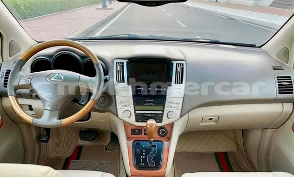 Buy Used Toyota Tundra White Car in Cheom Ksan in Preah Vihear Province Buy Used Toyota Tundra White Car in Cheom Ksan in Preah Vihear Province