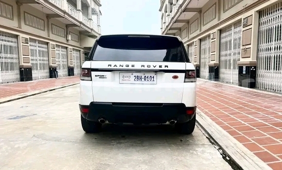 Buy Used Land Rover Range Rover Sport White Car in Cheom Ksan in Preah Vihear Province Buy Used Land Rover Range Rover Sport White Car in Cheom Ksan in Preah Vihear Province