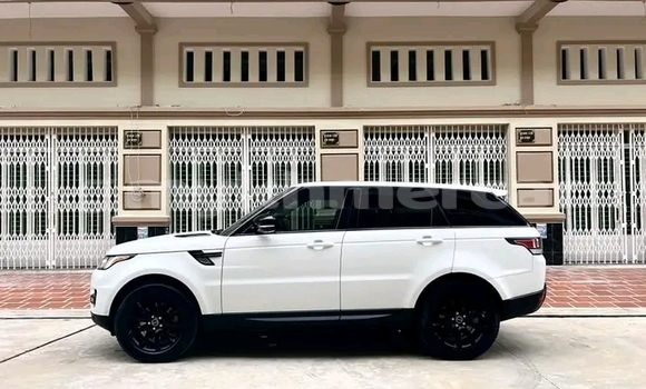 Buy Used Land Rover Range Rover Sport White Car in Cheom Ksan in Preah Vihear Province Buy Used Land Rover Range Rover Sport White Car in Cheom Ksan in Preah Vihear Province
