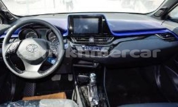 Acheter Import Voiture Toyota C-HR Autre à Import - Dubai, Kampot Province Acheter Import Voiture Toyota C-HR Autre à Import - Dubai, Kampot Province