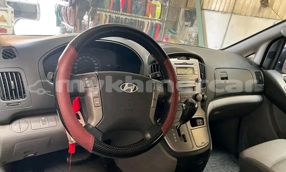 Buy Used Honda CRβV Black Car in Chbar Mon in Kampong Speu Province Buy Used Honda CRβV Black Car in Chbar Mon in Kampong Speu Province