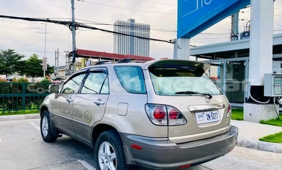 Buy Used Lexus RX 300 Other Car in Cheom Ksan in Preah Vihear Province Buy Used Lexus RX 300 Other Car in Cheom Ksan in Preah Vihear Province