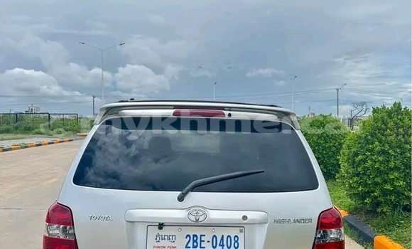 Buy Used Toyota Highlander Other Car in Oudong in Kampong Speu Province Buy Used Toyota Highlander Other Car in Oudong in Kampong Speu Province