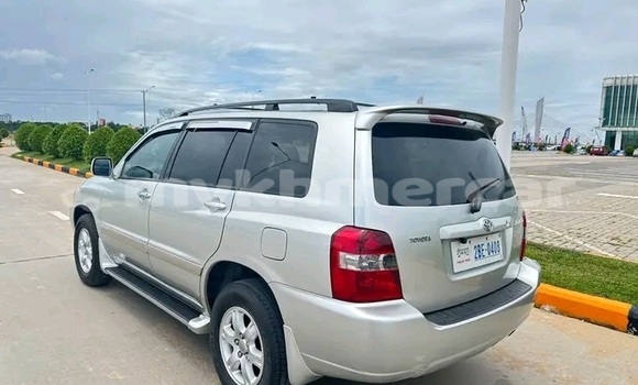 Buy Used Toyota Highlander Other Car in Oudong in Kampong Speu Province Buy Used Toyota Highlander Other Car in Oudong in Kampong Speu Province