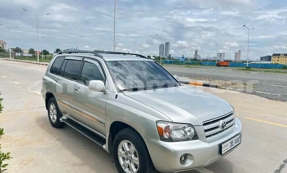 Buy Used Toyota Highlander Other Car in Oudong in Kampong Speu Province Buy Used Toyota Highlander Other Car in Oudong in Kampong Speu Province