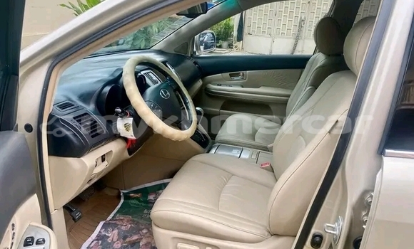 Buy Used Lexus RX 330 Other Car in Chbar Mon in Kampong Speu Province Buy Used Lexus RX 330 Other Car in Chbar Mon in Kampong Speu Province