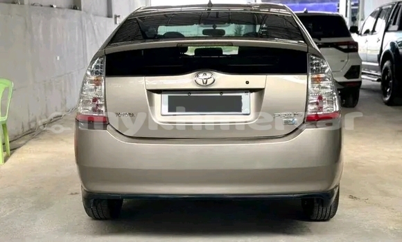 Acheter Occasion Voiture Toyota Prius Autre à Khemarak Phoumin, Koh Kong Province Acheter Occasion Voiture Toyota Prius Autre à Khemarak Phoumin, Koh Kong Province