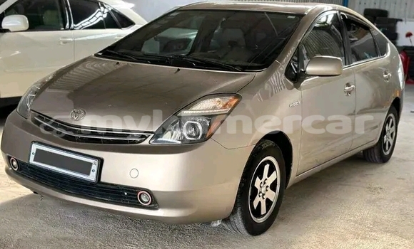 Acheter Occasion Voiture Toyota Prius Autre à Khemarak Phoumin, Koh Kong Province Acheter Occasion Voiture Toyota Prius Autre à Khemarak Phoumin, Koh Kong Province