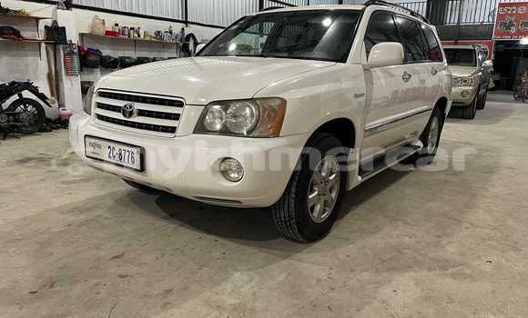 ទិញ បានប្រើ Toyota Highlander White ឡាន} ក្នុង Bavet ក្នុង Svay Rieng Province ទិញ បានប្រើ Toyota Highlander White ឡាន} ក្នុង Bavet ក្នុង Svay Rieng Province