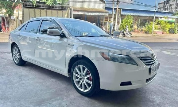 Acheter Occasion Voiture Toyota Corolla Cross Blanc à Dăm Thnăm, Kampot Province Acheter Occasion Voiture Toyota Corolla Cross Blanc à Dăm Thnăm, Kampot Province