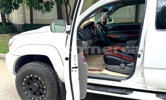 Acheter Occasion Voiture Toyota Tacoma Blanc à Phnom Penh, Phnom Penh Acheter Occasion Voiture Toyota Tacoma Blanc à Phnom Penh, Phnom Penh