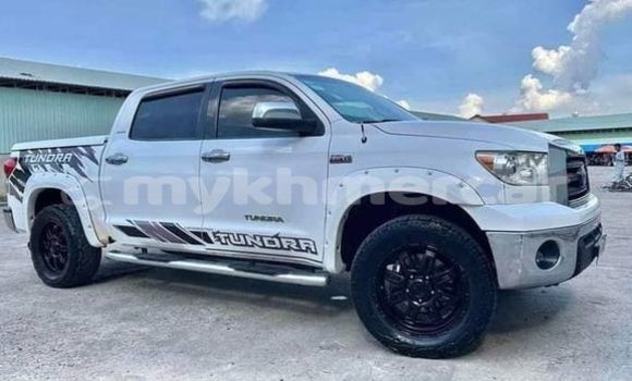 ទិញ បានប្រើ Toyota Tundra White ឡាន} ក្នុង Chbar Mon ក្នុង Kampong Speu Province ទិញ បានប្រើ Toyota Tundra White ឡាន} ក្នុង Chbar Mon ក្នុង Kampong Speu Province