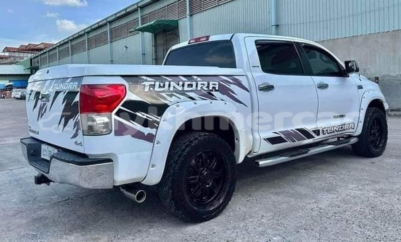 ទិញ បានប្រើ Toyota Tundra White ឡាន} ក្នុង Chbar Mon ក្នុង Kampong Speu Province ទិញ បានប្រើ Toyota Tundra White ឡាន} ក្នុង Chbar Mon ក្នុង Kampong Speu Province