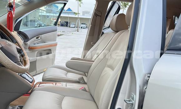 Buy Used Lexus RX 330 Other Car in Chbar Mon in Kampong Speu Province Buy Used Lexus RX 330 Other Car in Chbar Mon in Kampong Speu Province