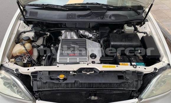 Buy Used Lexus RX 300 White Car in Chbar Mon in Kampong Speu Province Buy Used Lexus RX 300 White Car in Chbar Mon in Kampong Speu Province