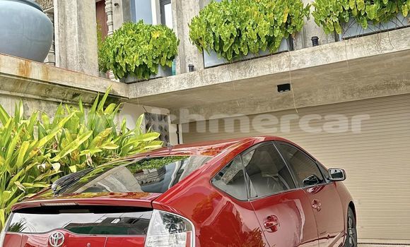 Buy Used Toyota Prius Red Car in Bavet in Svay Rieng Province Buy Used Toyota Prius Red Car in Bavet in Svay Rieng Province