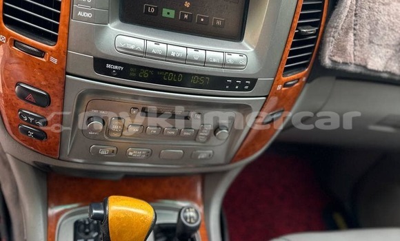 Buy Used Toyota Highlander Other Car in Chbar Mon in Kampong Speu Province Buy Used Toyota Highlander Other Car in Chbar Mon in Kampong Speu Province