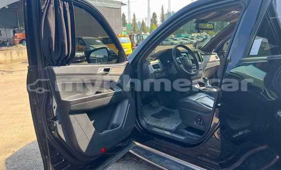 Acheter Occasion Voiture SsangYong Rexton Noir à Cheom Ksan, Preah Vihear Province Acheter Occasion Voiture SsangYong Rexton Noir à Cheom Ksan, Preah Vihear Province