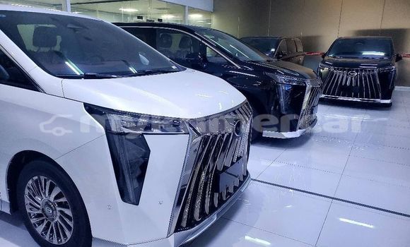 Buy Used GAC Trumpchi GS8 Other Car in Chbar Mon in Kampong Speu Province