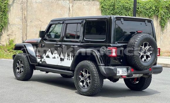 ទិញ បានប្រើ Jeep Renegade Black ឡាន} ក្នុង Battambang ក្នុង Battambang Province ទិញ បានប្រើ Jeep Renegade Black ឡាន} ក្នុង Battambang ក្នុង Battambang Province