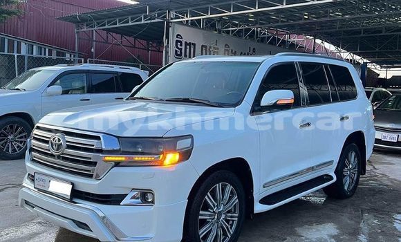 ទិញ បានប្រើ Toyota Land Cruiser White ឡាន} ក្នុង Chbar Mon ក្នុង Kampong Speu Province ទិញ បានប្រើ Toyota Land Cruiser White ឡាន} ក្នុង Chbar Mon ក្នុង Kampong Speu Province