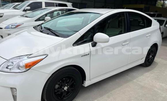 ទិញ បានប្រើ Toyota Prius White ឡាន} ក្នុង Chbar Mon ក្នុង Kampong Speu Province ទិញ បានប្រើ Toyota Prius White ឡាន} ក្នុង Chbar Mon ក្នុង Kampong Speu Province