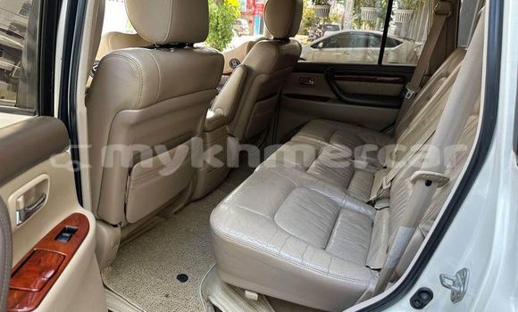 ទិញ បានប្រើ Lexus LX 570 White ឡាន} ក្នុង Battambang ក្នុង Battambang Province ទិញ បានប្រើ Lexus LX 570 White ឡាន} ក្នុង Battambang ក្នុង Battambang Province
