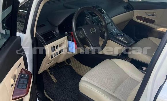 ទិញ បានប្រើ Lexus HS White ឡាន} ក្នុង Banteay Meanchey ក្នុង Banteay Meanchey Province ទិញ បានប្រើ Lexus HS White ឡាន} ក្នុង Banteay Meanchey ក្នុង Banteay Meanchey Province