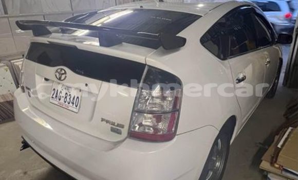 Buy Used Toyota Prius Other Car in Banteay Meanchey in Banteay Meanchey Province Buy Used Toyota Prius Other Car in Banteay Meanchey in Banteay Meanchey Province